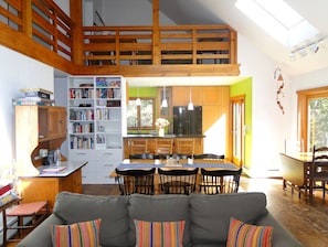 Smart TV, fireplace, DVD player, table football