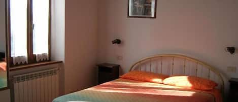 2 habitaciones, wifi y ropa de cama