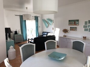 Interior - Lovely Apartment with sea view and pool in Ericeira, Portugal (Fonte Boa da Brincosa, Ericeira)