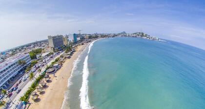 Hotel Playa Victoria
