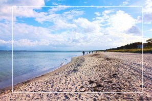 In Strandnähe, Liegestühle