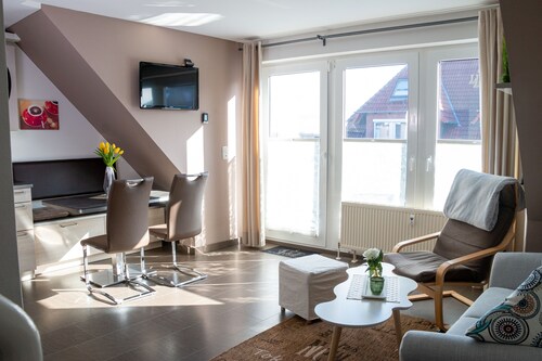 Family-friendly and modern apartment near the beach, with W-Lan and dog welcome