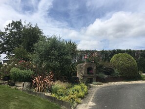 Property grounds - GITE 3 EPIS BETWEEN LAMBALLE AND PLANCOET FOR 8 PERSONS (saint denoual)