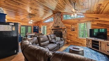 Flat-screen TV, fireplace, offices