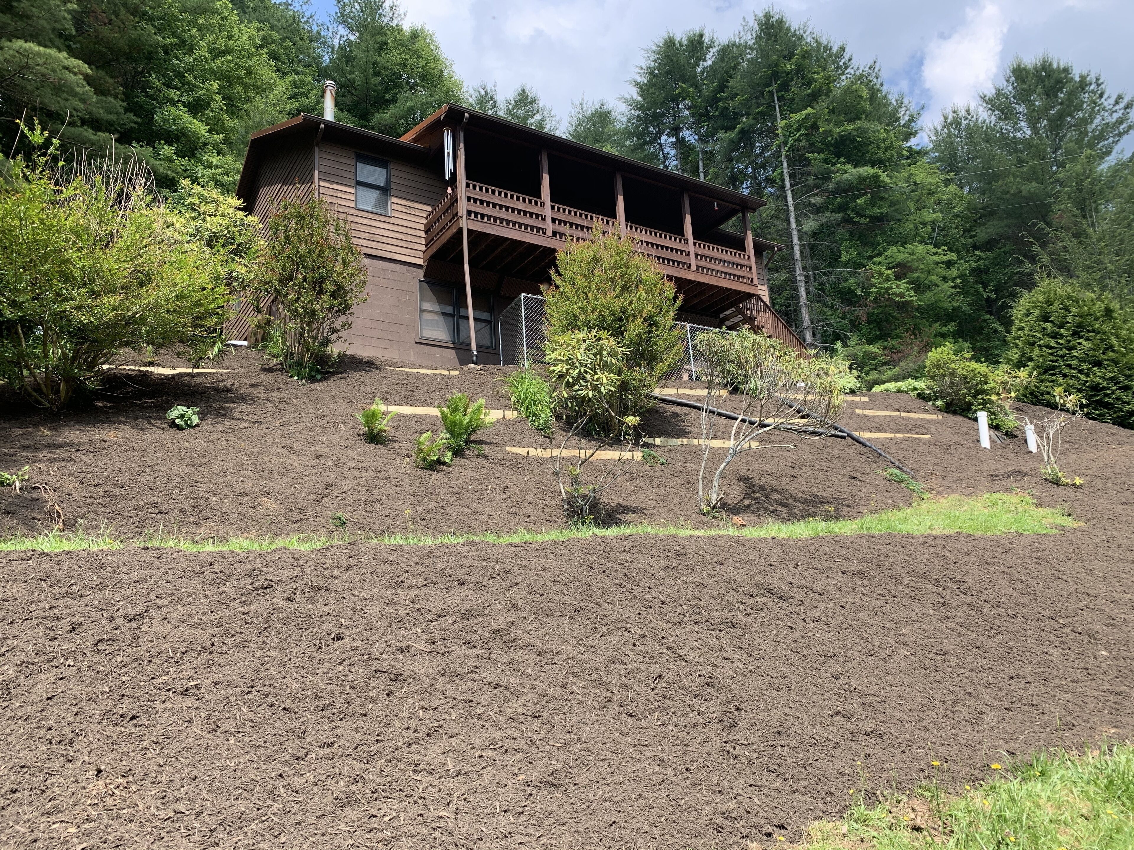 Spectacular mountain views from the front porch rockers and back deck hot tub