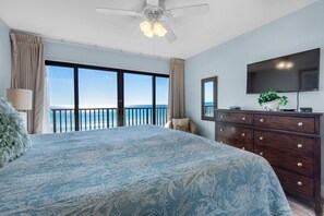 2 slaapkamers, een strijkplank/strijkijzer, gratis wifi, beddengoed