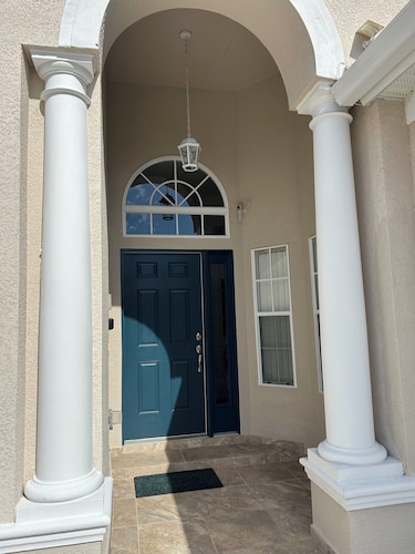 Fabulous Villa in a gated community, 4 Bedrooms with Private Pool
