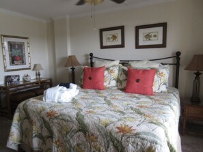 2 bedrooms, free WiFi, bed sheets - Stunning Gulf View Unit.......Last Minute Discounts Available! (Destin)