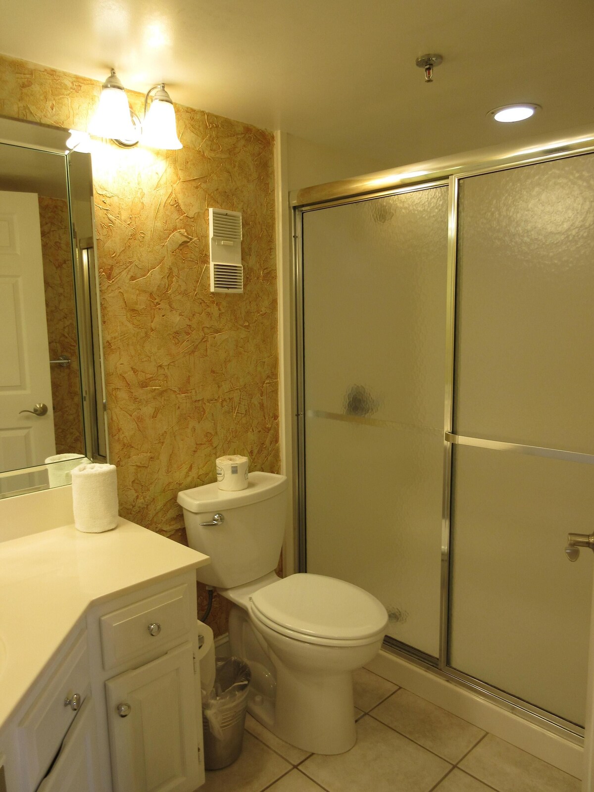 Photo 18 of Stunning Gulf View Unit.......Last Minute Discounts Available!