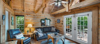 La fronte della montagna scappa!  Privato e silenzioso, perfetto per un romantico ottenere un modo!