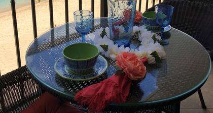 Stay On The Beach In Makaha