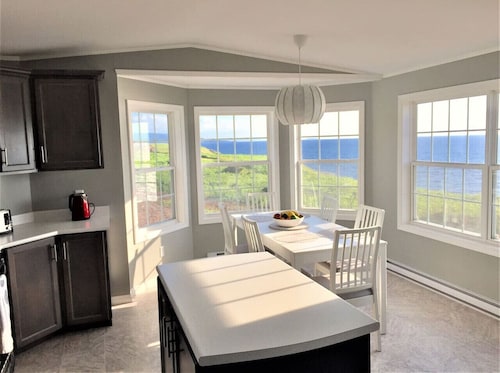 Cliff-top Comfort near Cheticamp