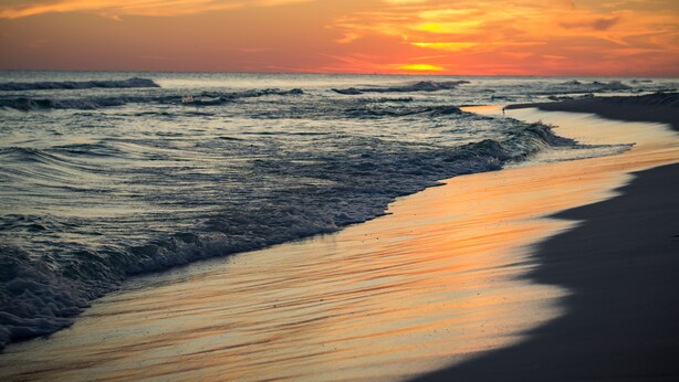 A beach with waves and a sunset. - Private Beach & Free Beach Service; Walkable Scenic 98 to Dining; Pool & Hot Tub (Miramar Beach)