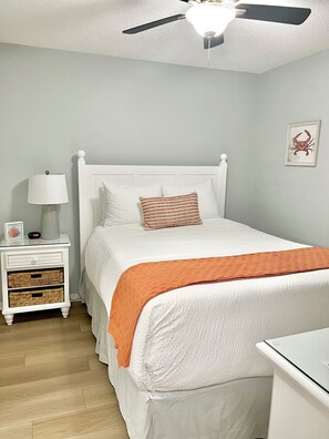 1 habitación, tabla de planchar con plancha, wifi gratis y ropa de cama 