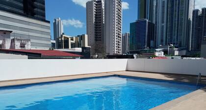 Hotel Tower House Suites