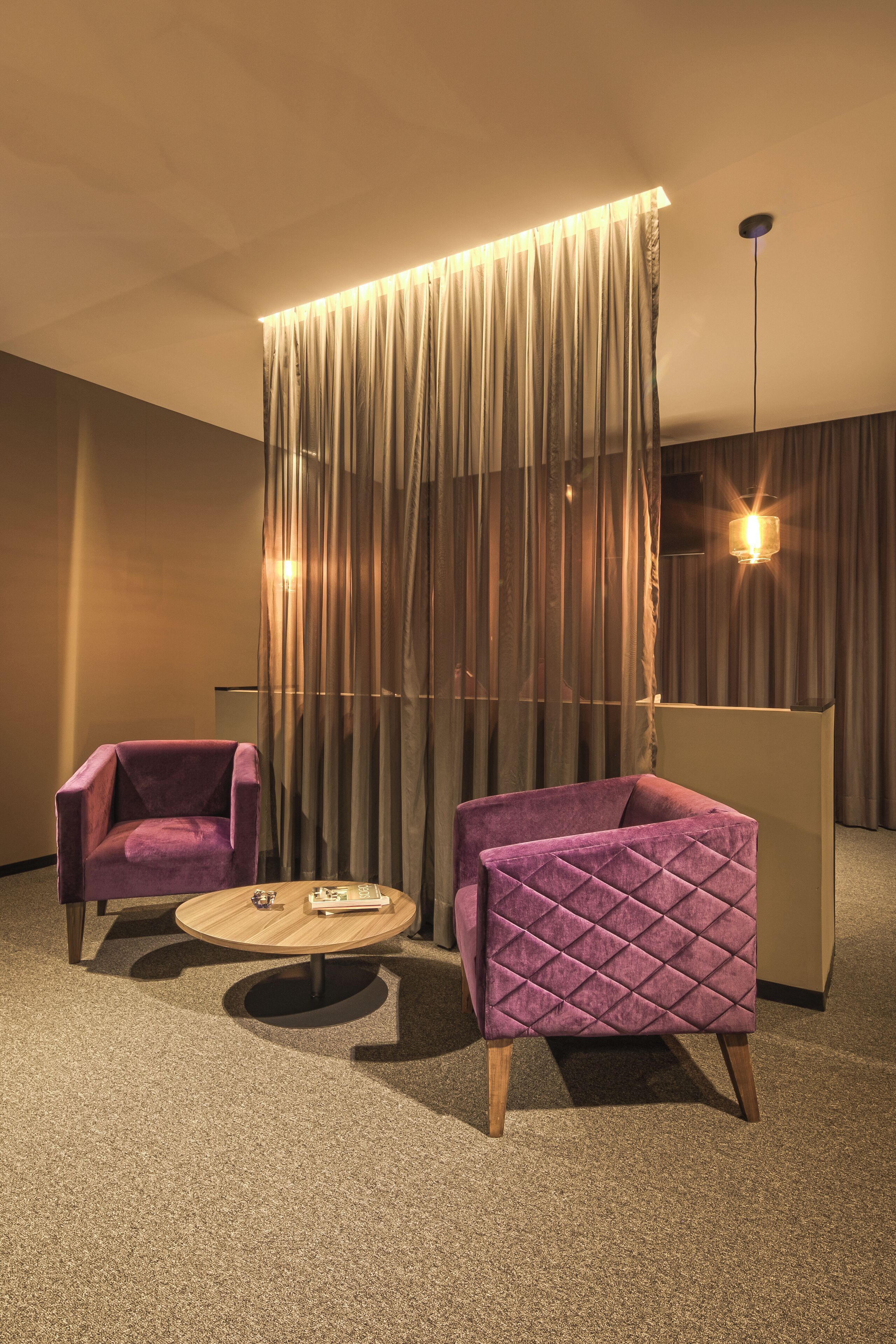 deluxe single room, 1 bedroom | living area | smart tv, netflix