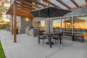 BBQ/picnic area