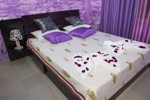 In-room dining - Planet Yerevan Hotel (Yerevan)