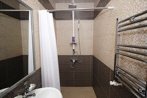 Suite, Mountain View | Bathroom | Shower, rainfall showerhead, hair dryer, slippers - Planet Yerevan Hotel (Yerevan)