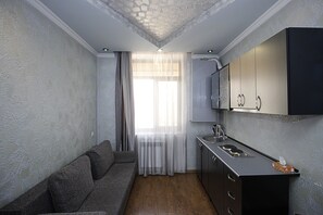 開放式客房 | 私人廚房 | 雪櫃、咖啡機/沖茶器、電熱水壺