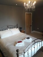 Premium Cottage, Multiple Beds, Non Smoking