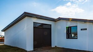 Free self parking - Lágholt apartments (Stykkisholmur)