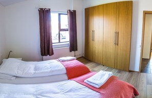 Apartment, 3 Bedrooms - Lágholt apartments (Stykkisholmur)