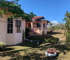 Bungalow Confort, varias camas, no fumadores | Exterior