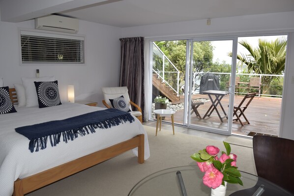 Apartment, 1 King Bed, Bay View