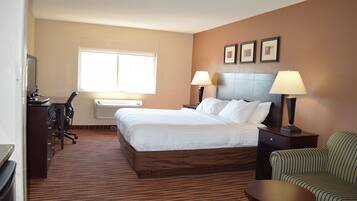 Deluxe Single Room | Egyptian cotton sheets, premium bedding, desk, laptop workspace