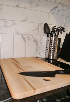 3 bedrooms - Newly Renovated 3 Bedroom Apartment | City Centre Location (Dublin 1)