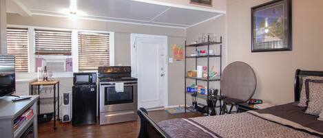 Strykejern/-brett, wi-fi (inkludert) og sengetøy