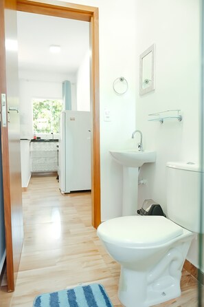 Douche, papier toilette