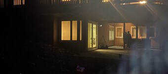 Lux Cabin w/ hot tub, playground, game room, bb court,walking trail, resort pool