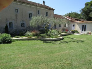 Enceinte de lâhĂ©bergement