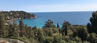 Furnished 3 STARS Golf St Tropez RAYOL CANADEL Facing the SEA with POOL