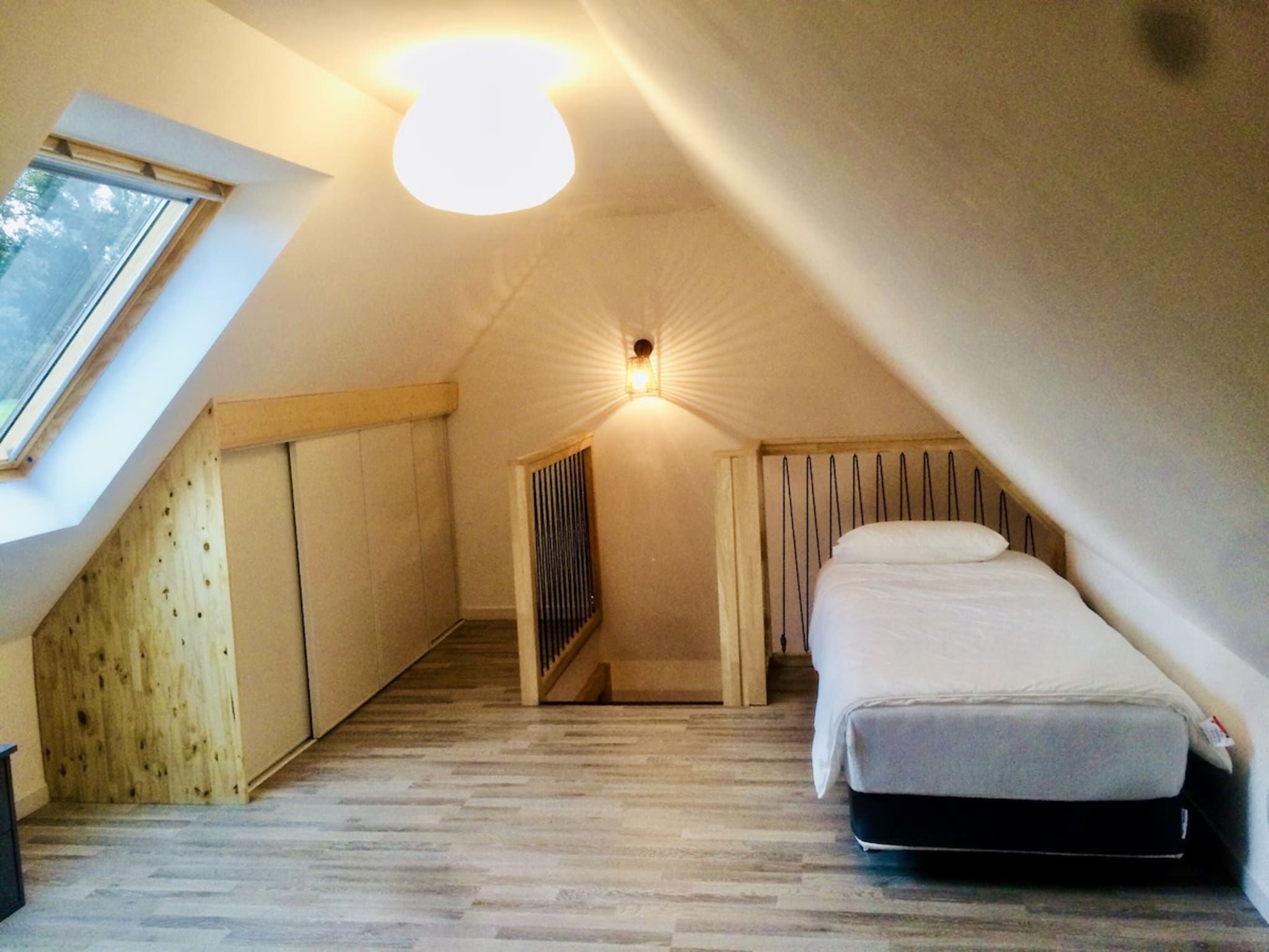 1 bedroom, iron/ironing board, WiFi (free), bed sheets