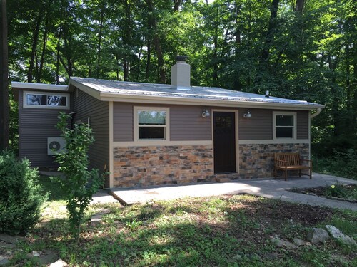 Cowan Cozy Cottage  