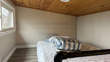 1 bedroom, free WiFi, bed sheets, wheelchair access