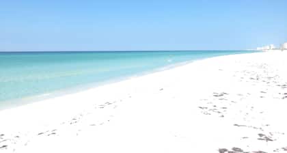 Directly on the Beach, 6 bedroom Beach House with Heated Pool and Hot tub.