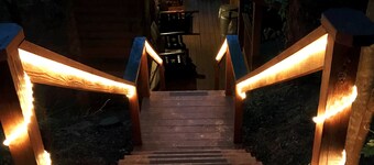 2/2 Koselig hytte, peis, HOTTUB, 2 kong suiter, privat, Dollywood, gratis WIFI