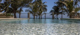  Atemberaubende und geräumige Beachfront Pool House in der Nähe von Rio Mar Resort! Siehe Video!