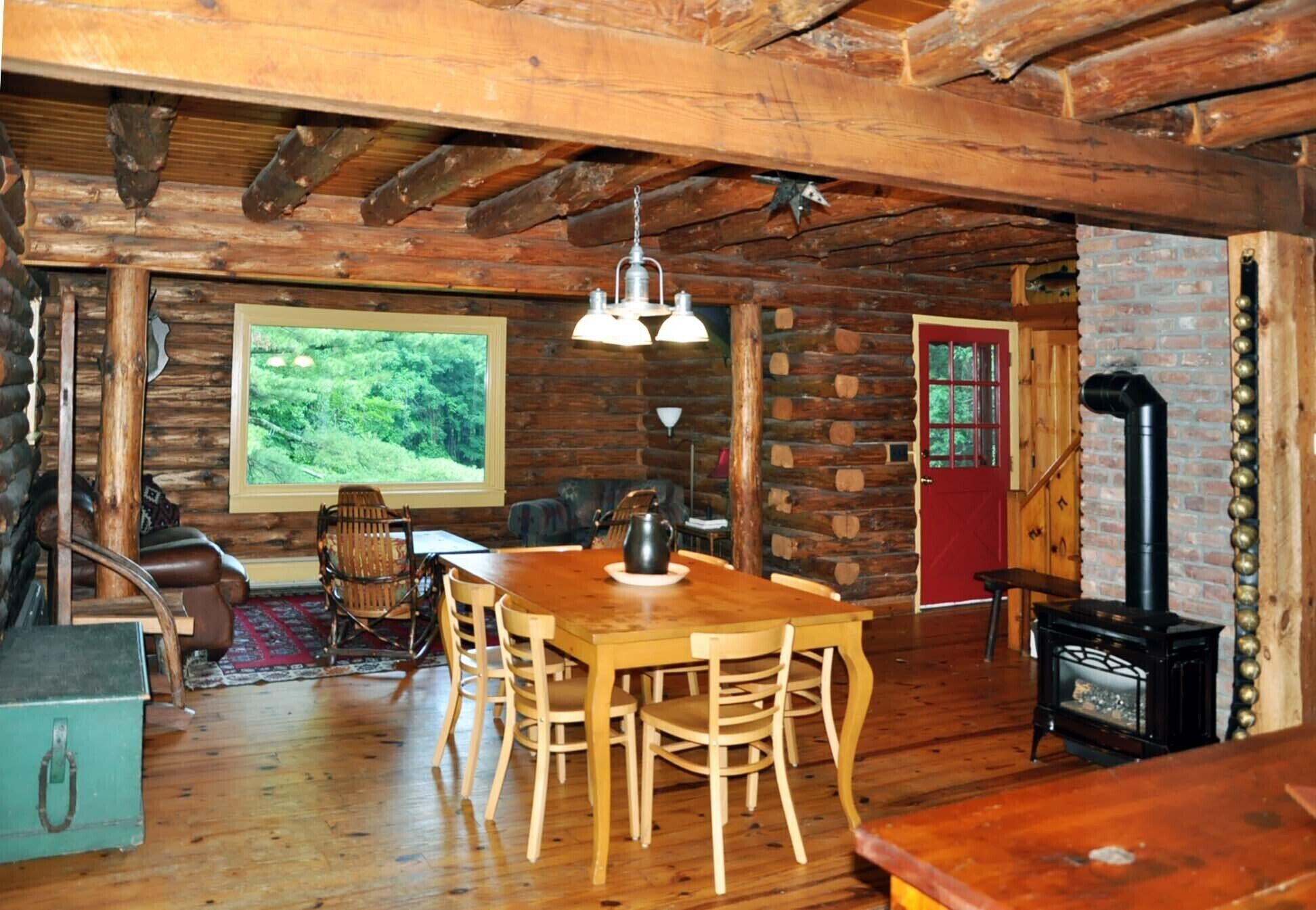 A spacious Log Home on 11+ Acres of Private Forest 5 minutes from Ski Butternut