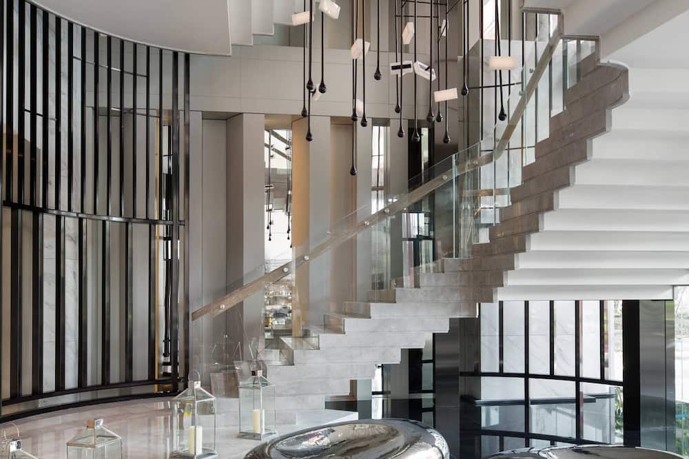 Courtyard by Marriott Shenzhen Northwest
