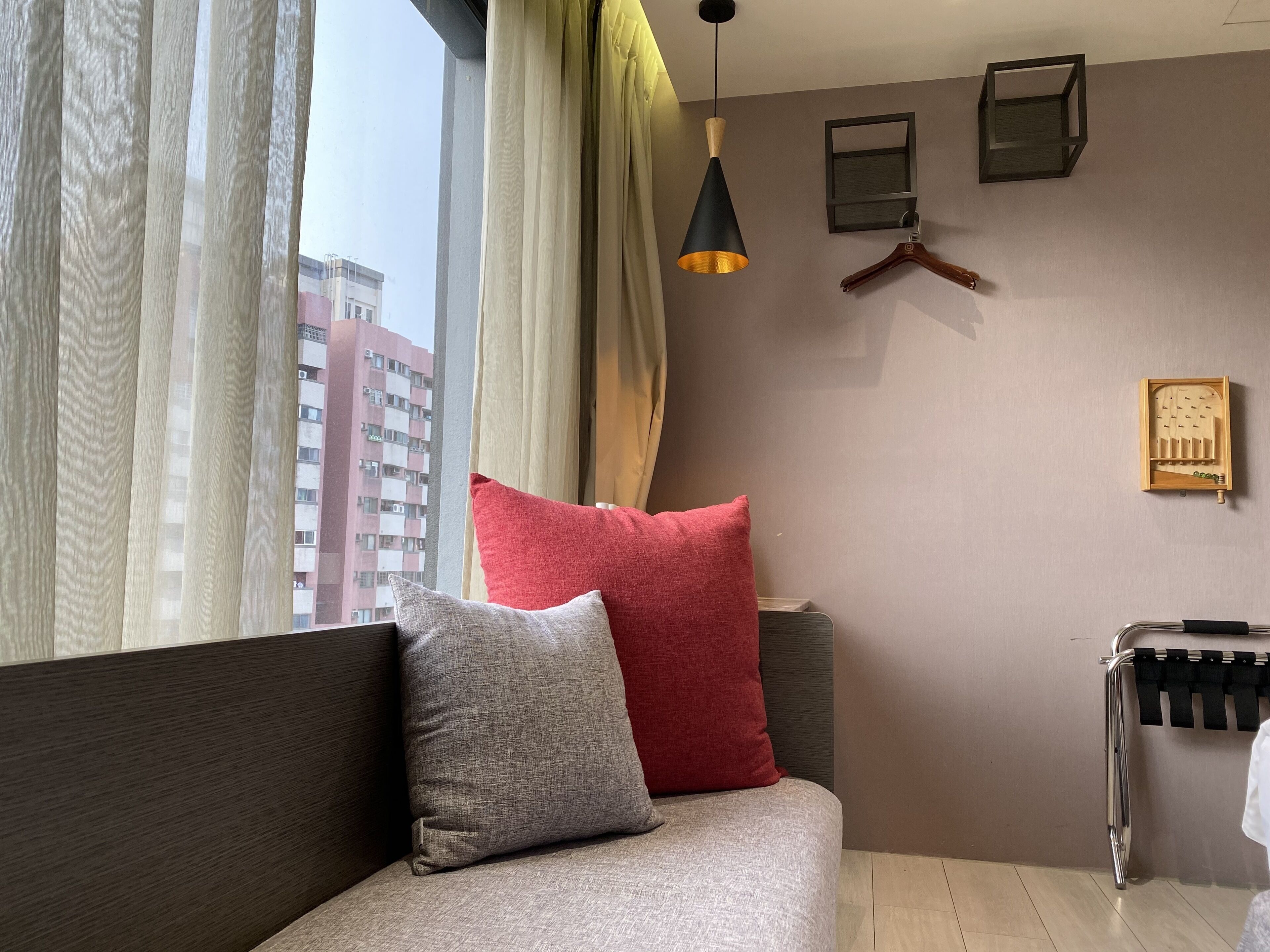 in-room safe, desk, free wifi, bed sheets