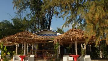 Beach bar