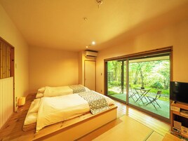 Habitación tradicional, baño privado (JPNStyle,SESERAGI,KODAMA,OpenairBathA) | Ropa de cama de alta calidad, caja fuerte, escritorio y wifi gratis