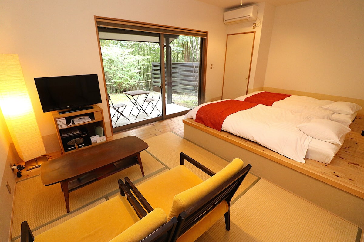 Japanese Style Room with Private Indoor Spa Tub, SAEZURI, UTA, Type B | Premium bedding, in-room safe, individually decorated