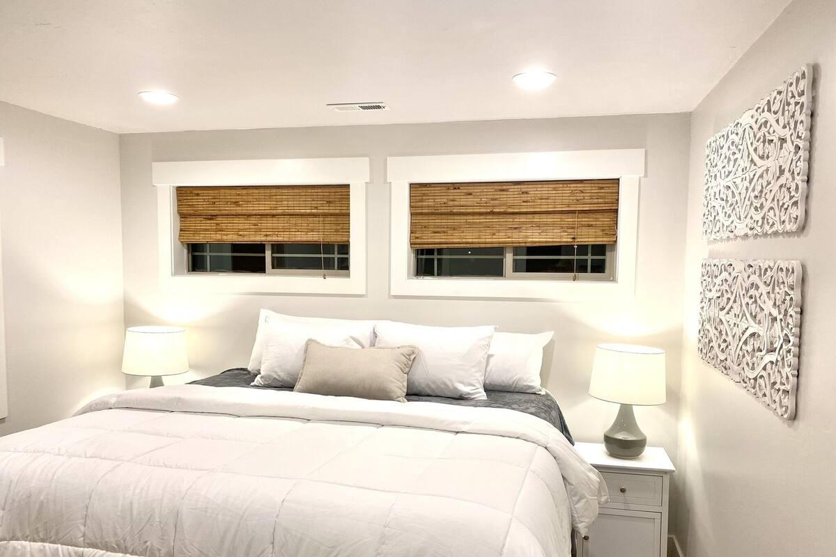Superior Suite, Accessible, Private Bathroom (Modern Superior Suite )