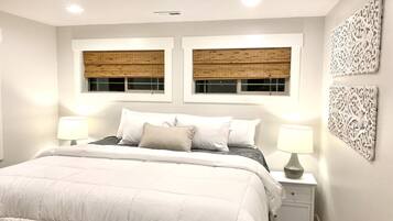 Superior Suite, Accessible, Private Bathroom (Modern Superior Suite )